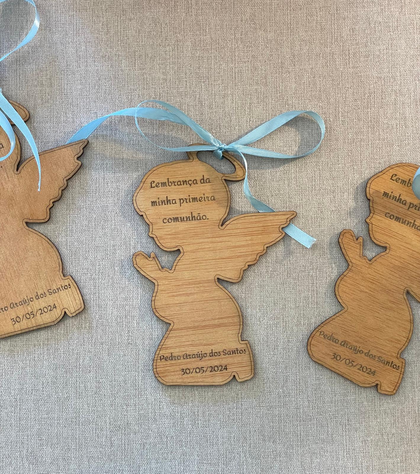 Lembrança para comunhão em forma de anjo